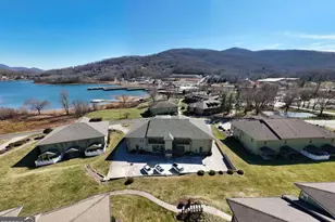 1649D Lakeview Dr, Young Harris, GA 30582 - Photo 30