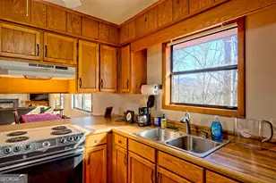 5827 Brasstown Creek Estate, Young Harris, GA 30582 - Photo 14