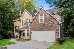 8330 N Sterling Lakes Dr, Covington, GA 30014 - Photo 2