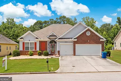 2827 Summit Parkway SW, Atlanta, GA 30331 - Photo 2