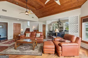 304 E Dillingham St, Saint Marys, GA 31558 - Photo 8