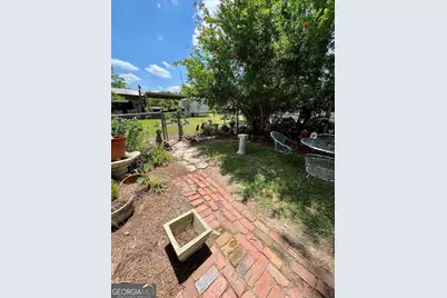 103 Meadowood Lane, Fitzgerald, GA 31750 - Photo 24