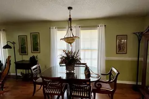 103 Meadowood Ln, Fitzgerald, GA 31750 - Photo 10