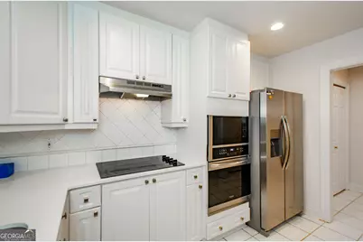 211 Colonial Homes Drive NW #2304, Atlanta, GA 30309 - Photo 10