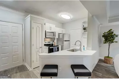 2900 Pharr Court NW #1019, Atlanta, GA 30305 - Photo 2