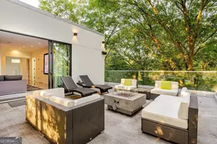 818 Verner St NW, Atlanta, GA 30318 - Photo 4