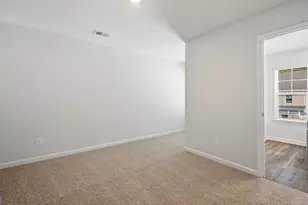 1410 Gray Branch Dr, Lawrenceville, GA 30045 - Photo 16