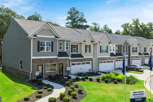 1307 Aura Ln, Lawrenceville, GA 30045 - Photo 2