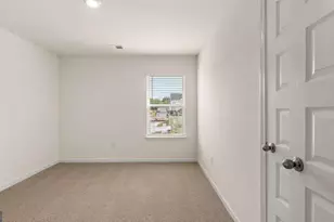 1309 Aura Ln, Lawrenceville, GA 30045 - Photo 18