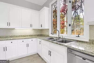 1126 Wedgefield Drive SW, Marietta, GA 30064 - Photo 14
