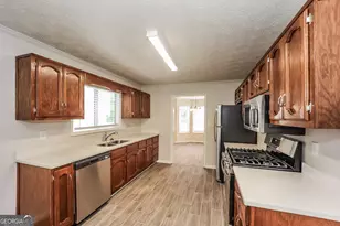 1056 Whistle Dr, Austell, GA 30106 - Photo 10