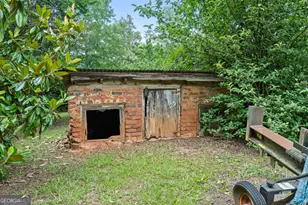 2037 Jeff Davis Rd, Thomaston, GA 30286 - Photo 24