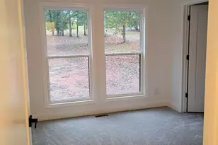 250 Merry Dr NW, Milledgeville, GA 31061 - Photo 10