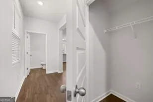 1400 Gray Br Dr, Lawrenceville, GA 30045 - Photo 16