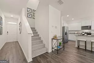 1404 Gray Br Dr, Lawrenceville, GA 30045 - Photo 18