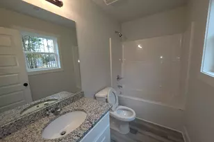 102 Armstrong Dr, Mansfield, GA 30055 - Photo 8