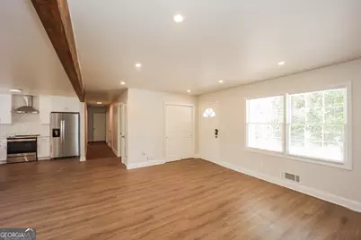 1988 Virginia Avenue, College Park, GA 30337 - Photo 4