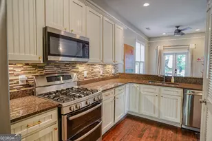 638 McGruder St NE, Atlanta, GA 30312 - Photo 20