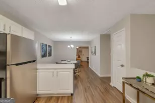 4375 Coopers Creek Dr SE, Smyrna, GA 30082 - Photo 14