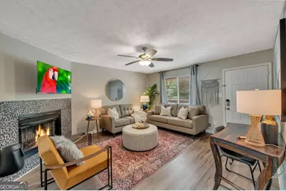 4375 Coopers Creek Drive SE, Smyrna, GA 30082 - Photo 2