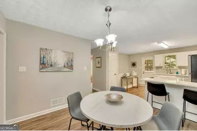 4375 Coopers Creek Drive SE, Smyrna, GA 30082 - Photo 6