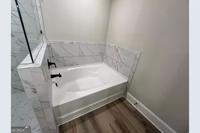 37 Creekside Commons Drive, Hoschton, GA 30548 - Photo 8