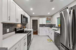 320 Morris St, Griffin, GA 30223 - Photo 12