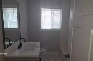 4916 Campbellton Rd SW, South Fulton, GA 30331 - Photo 8