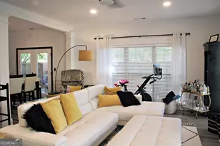 2587 Alvecot Circle, Atlanta, GA 30339 - Photo 10