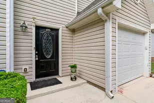 248 Springbottom Dr, Lawrenceville, GA 30046 - Photo 4