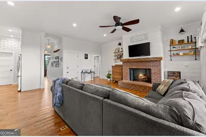 429 Hubert Harris Road, Cornelia, GA 30531 - Photo 14