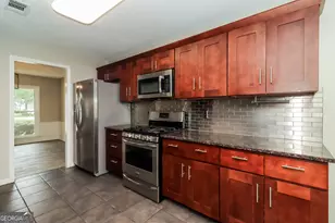 2801 Priestcliff Dr, Smyrna, GA 30080 - Photo 10