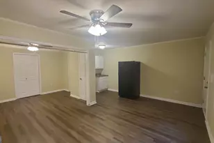 120 2nd St, Winder, GA 30680 - Photo 4