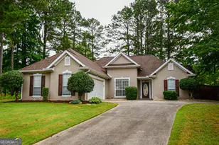 17 Kingsbrook Ln, Newnan, GA 30265 - Photo 4