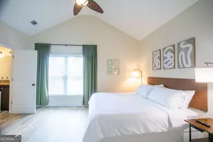 309 E 41st St, Savannah, GA 31401 - Photo 22