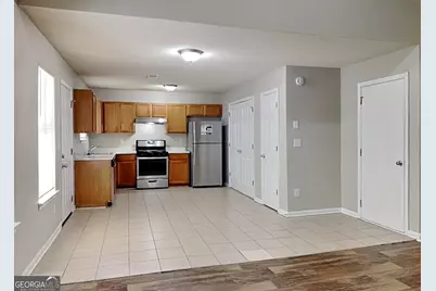 6630 Pole Creek Drive, Lithonia, GA 30058 - Photo 4