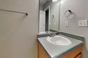 6630 Pole Creek Dr, Lithonia, GA 30058 - Photo 14