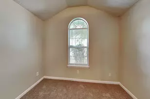 6630 Pole Creek Dr, Lithonia, GA 30058 - Photo 10