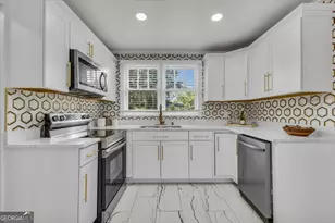 515 W 59th St, Savannah, GA 31405 - Photo 12