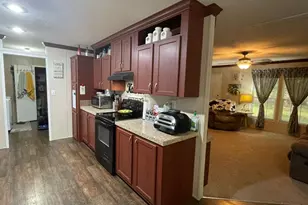 601 Auburn Rd, Glennville, GA 30427 - Photo 10