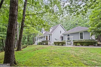115 Leaf Lake Drive, Suwanee, GA 30024 - Photo 2