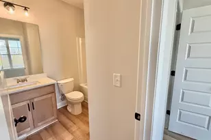 811 Brittany Nichole Ct, Bonaire, GA 31005 - Photo 8