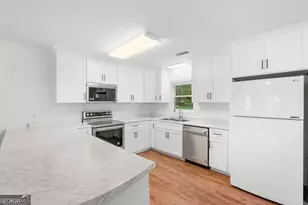 129 Cypress Lake Dr, Statesboro, GA 30458 - Photo 10