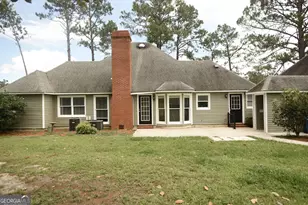 223 E Amberwood Dr E, Vidalia, GA 30474 - Photo 4