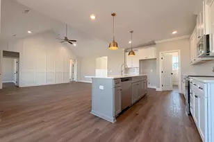 9 Honeysuckle Dr, Claxton, GA 30417 - Photo 16