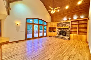 1310 Deerwood Dr, Madison, GA 30650 - Photo 4