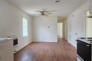 1055 Scruggs Cir, Bartow, GA 30413 - Photo 8