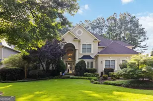 3243 Chipping Wood Ct, Alpharetta, GA 30004 - Photo 2
