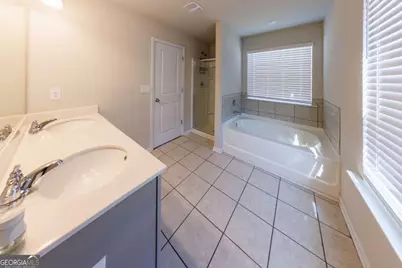 3375 Highbury Way, Lithonia, GA 30038 - Photo 12