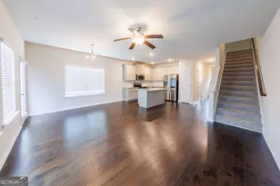 3375 Highbury Way, Lithonia, GA 30038 - Photo 4